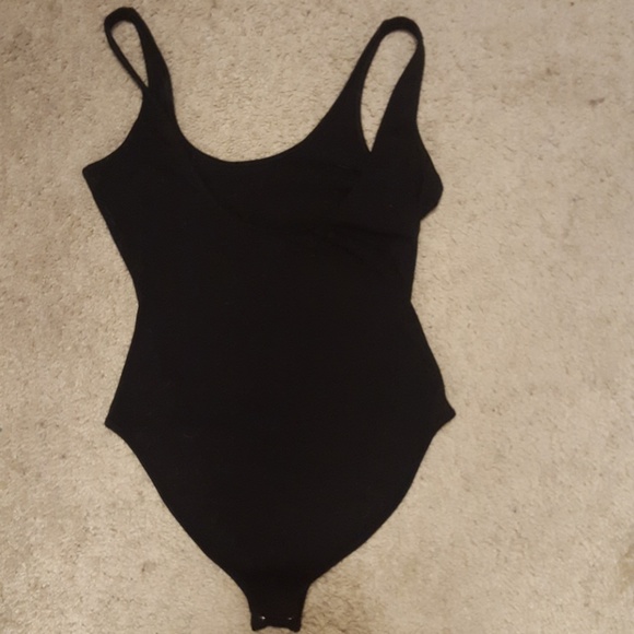 Two body suits - Picture 6 of 6